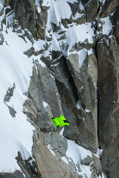 Wingsuit jumping at Aiguille du Midi