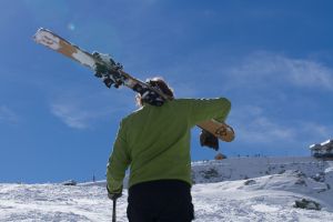 Tom on his way to a ski test